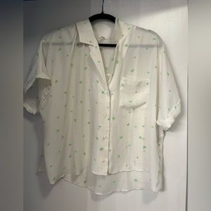 Green heart shirt! Perfect for ST Patrick’s Day!